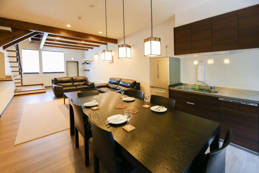 Tsuru Apartments Фурано Экстерьер фото