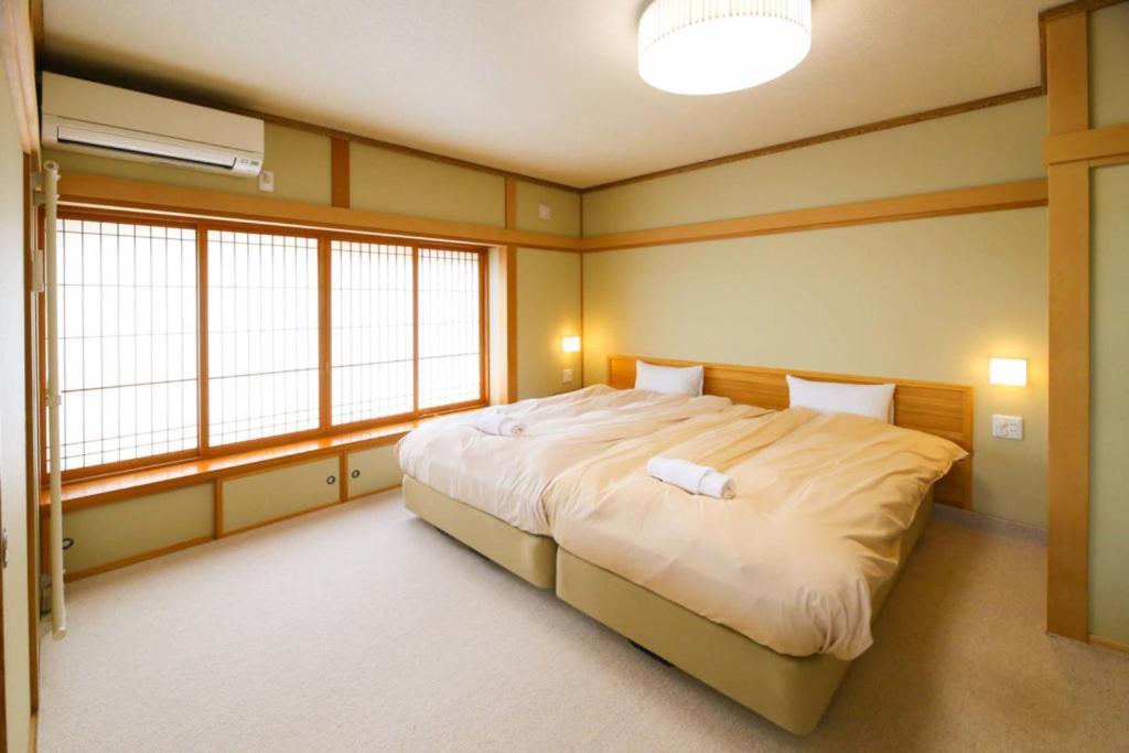 Tsuru Apartments Фурано Экстерьер фото