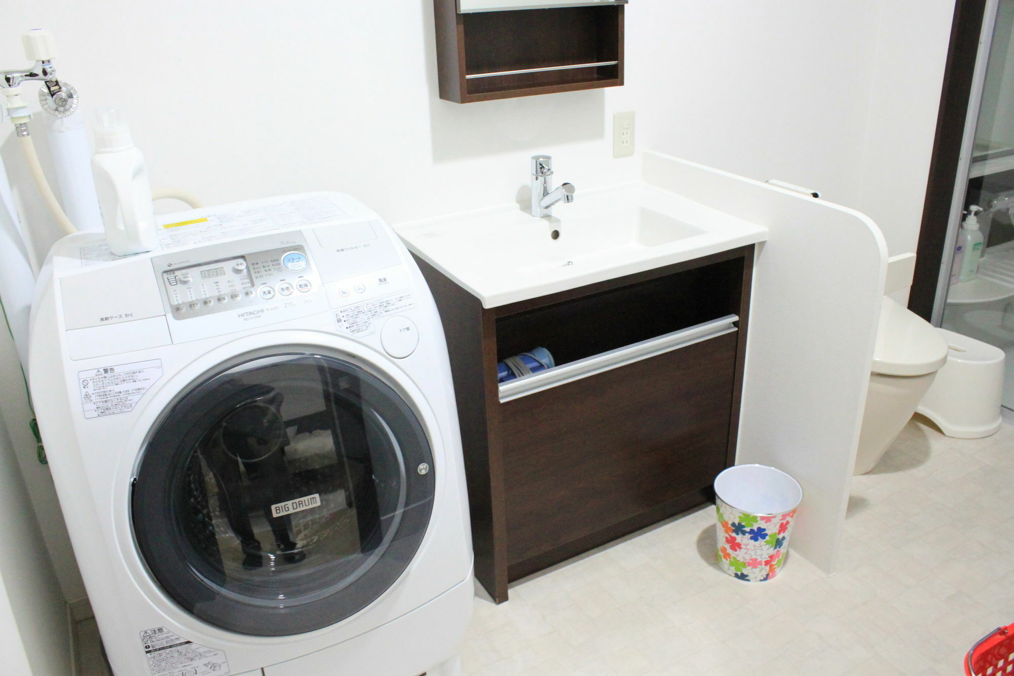 Tsuru Apartments Фурано Экстерьер фото
